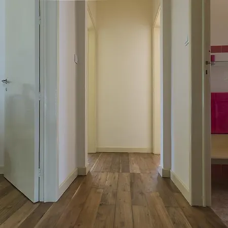 Casa Das Cicas - Downtown Family Living *